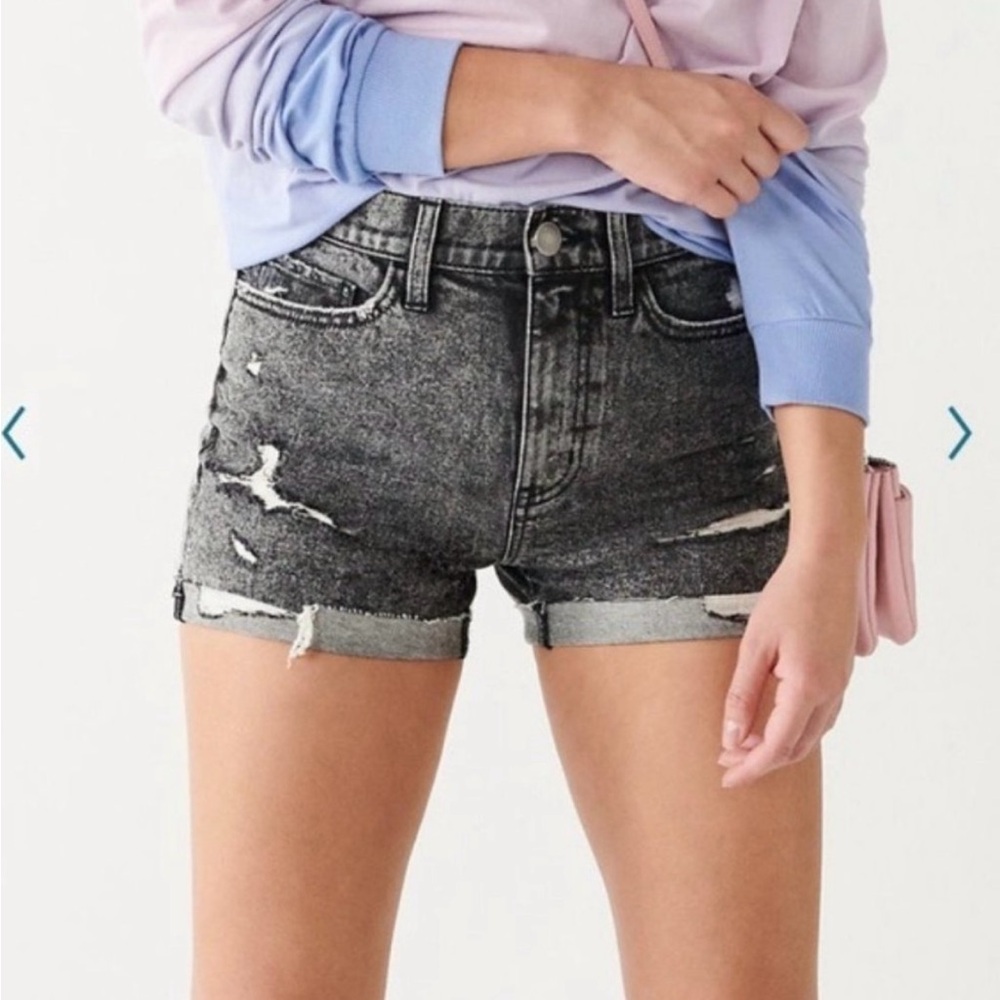 SO Denim High-Rise Destructed Mom Shorts size 7
